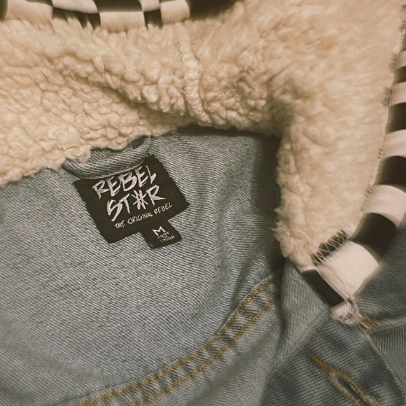 Jean Jacket - Picture 3 of 5